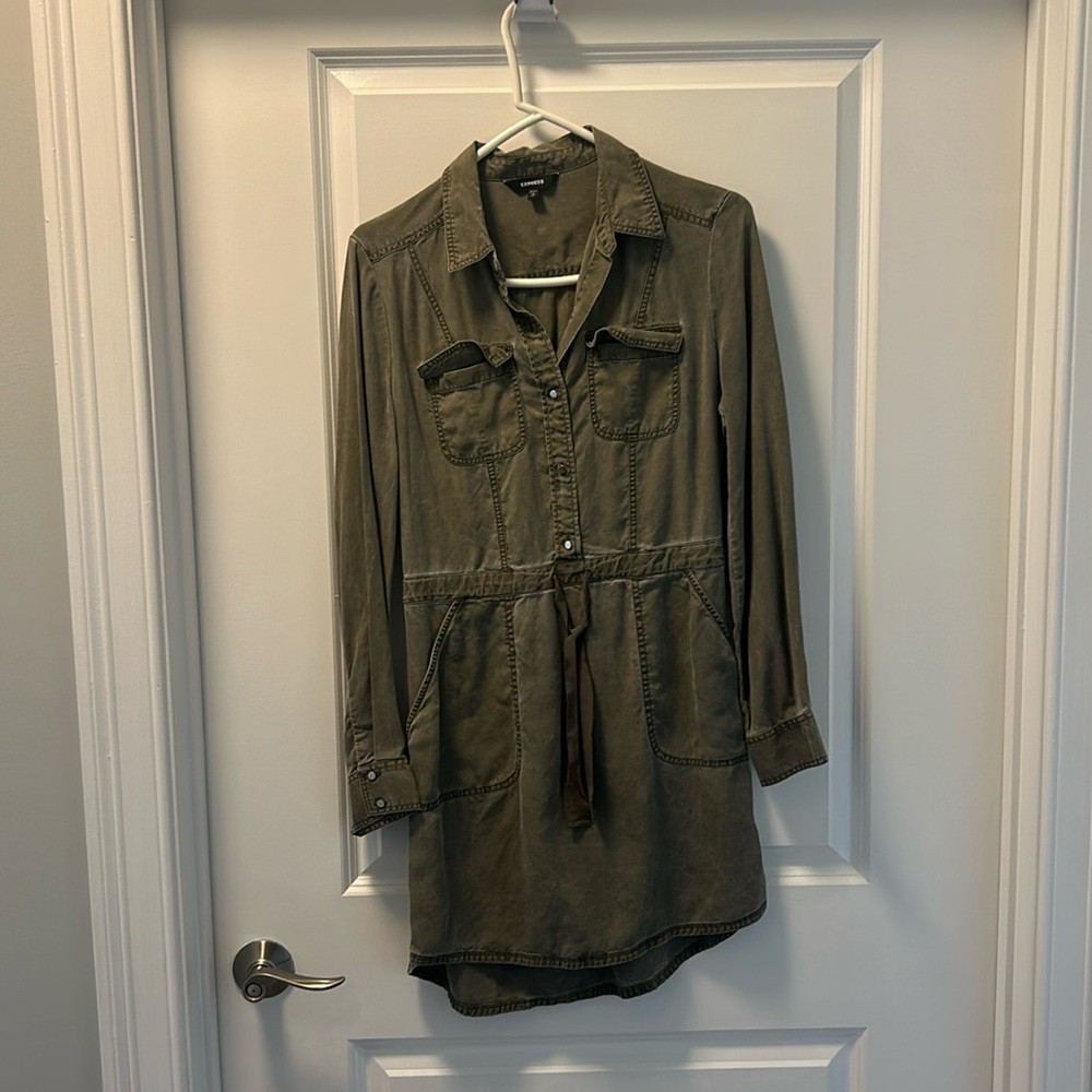 Express Military Dress
